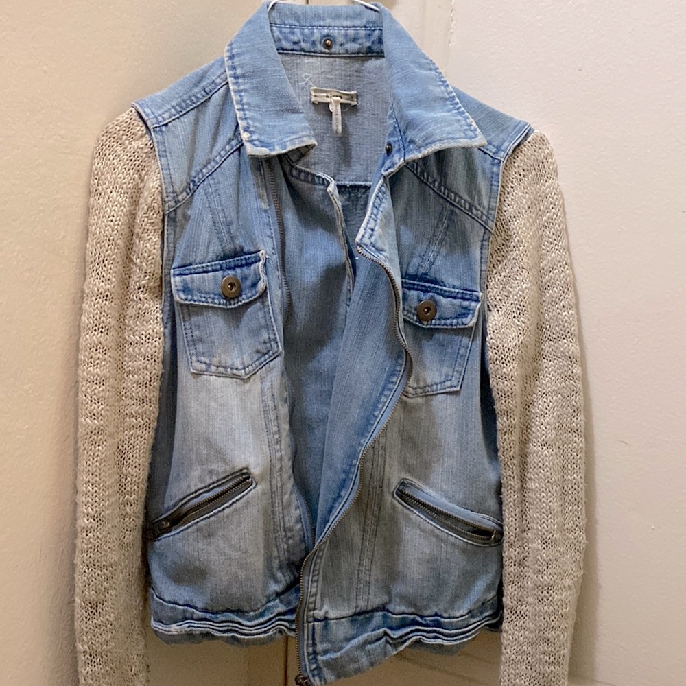 Unusual denim jacket with crotchet sleeves